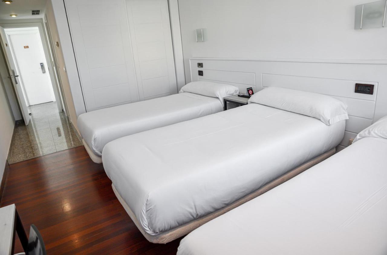 Hotel Chips Ferrol Narón Buitenkant foto